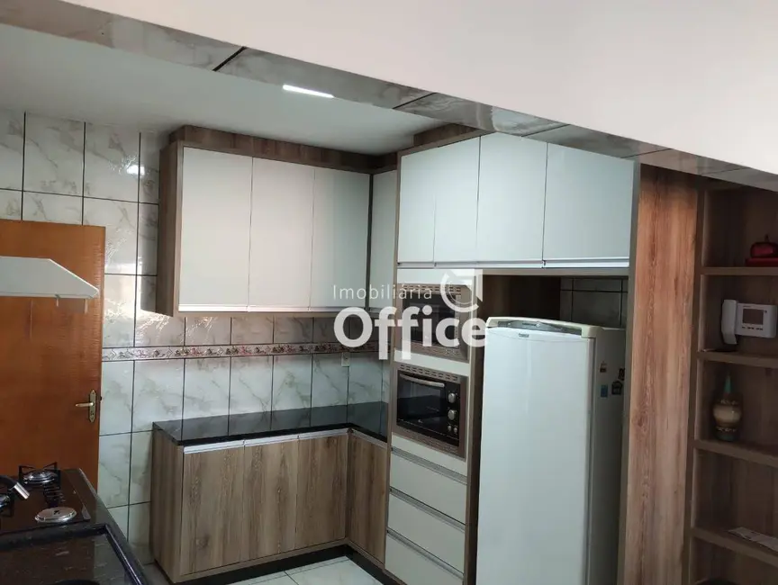 Casa com 3 quartos à venda, 250m2 em Residencial Ayrton Senna, Anapolis - GO - imagem 7 Foto 7 de Casa com 3 quartos à venda, 250m2 em Residencial Ayrton Senna, Anapolis - GO