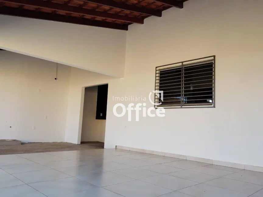 Casa com 3 quartos à venda, 250m2 em Residencial Ayrton Senna, Anapolis - GO - imagem 4 Foto 4 de Casa com 3 quartos à venda, 250m2 em Residencial Ayrton Senna, Anapolis - GO