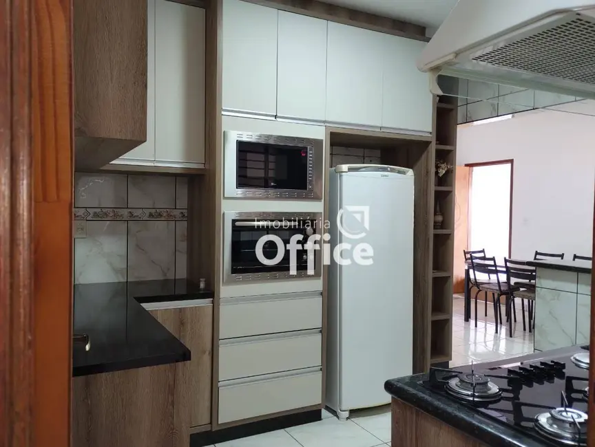 Casa com 3 quartos à venda, 250m2 em Residencial Ayrton Senna, Anapolis - GO - imagem 6 Foto 6 de Casa com 3 quartos à venda, 250m2 em Residencial Ayrton Senna, Anapolis - GO