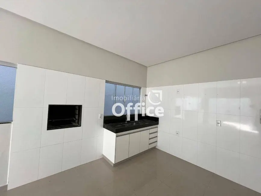 Foto 4 de Casa com 3 quartos para alugar, 200m2 em Anapolis - GO