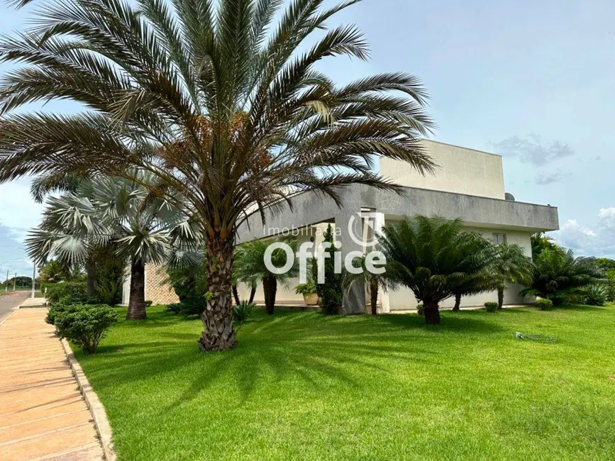 Foto 5 de Casa de Condomínio com 4 quartos à venda, 2009m2 em Jardim Santa Cecília, Anapolis - GO