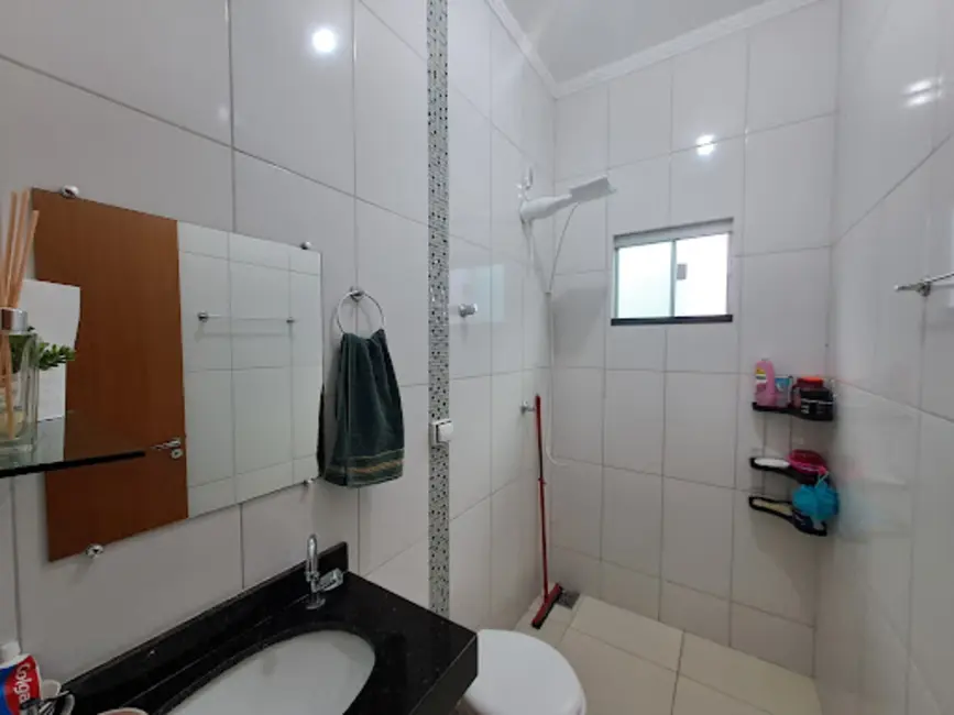 Casa com 3 quartos à venda, 150m2 em Residencial Flor do Cerrado, Anapolis - GO - imagem 9 Foto 9 de Casa com 3 quartos à venda, 150m2 em Residencial Flor do Cerrado, Anapolis - GO