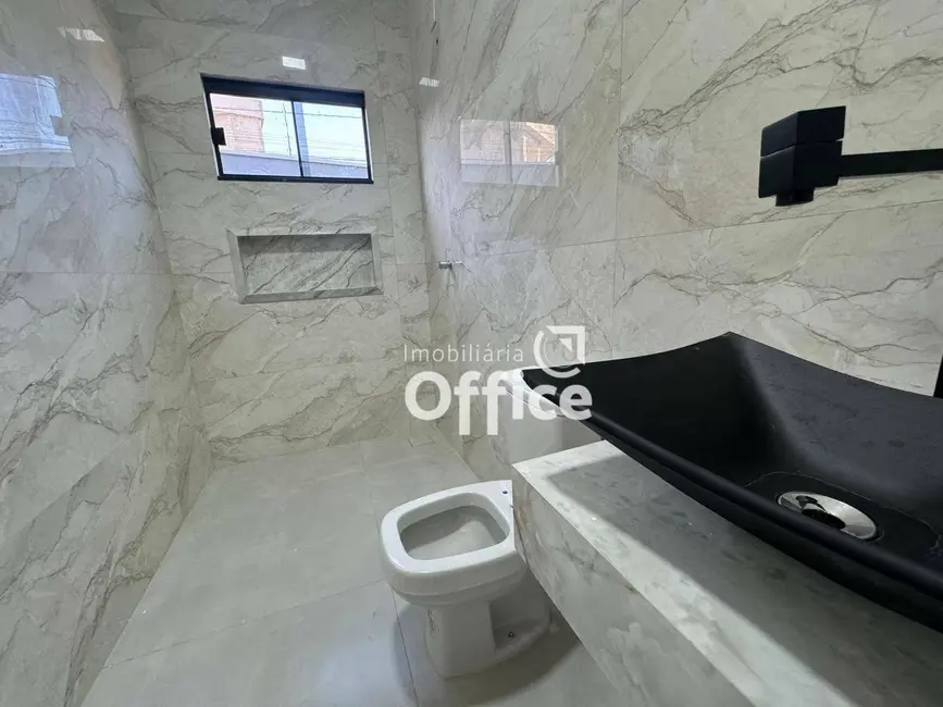 Casa com 3 quartos à venda, 225m2 em Parque Residencial das Flores, Anapolis - GO - imagem 5 Foto 5 de Casa com 3 quartos à venda, 225m2 em Parque Residencial das Flores, Anapolis - GO