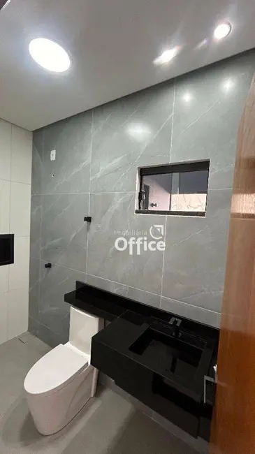 Foto 8 de Casa com 3 quartos à venda, 200m2 em Anapolis - GO