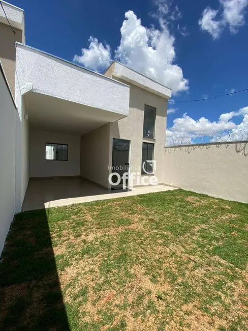 Foto 2 de Casa com 3 quartos à venda, 150m2 em Anapolis - GO
