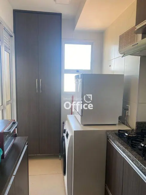 Foto 4 de Apartamento com 3 quartos à venda, 72m2 em Cidade Jardim, Anapolis - GO