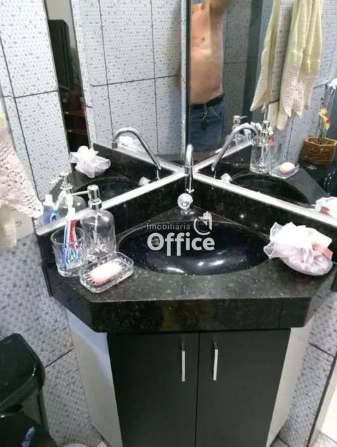 Foto 5 de Casa com 4 quartos à venda, 300m2 em Recanto do Sol, Anapolis - GO