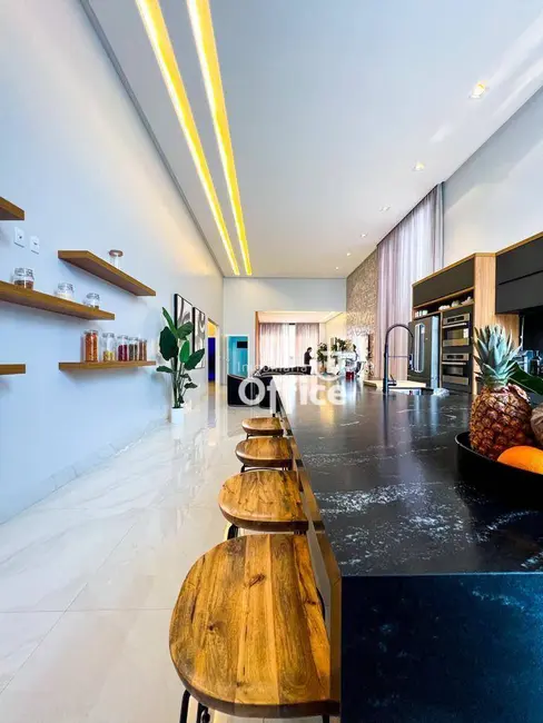 Foto 5 de Casa de Condomínio com 4 quartos à venda, 490m2 em Residencial Anaville, Anapolis - GO