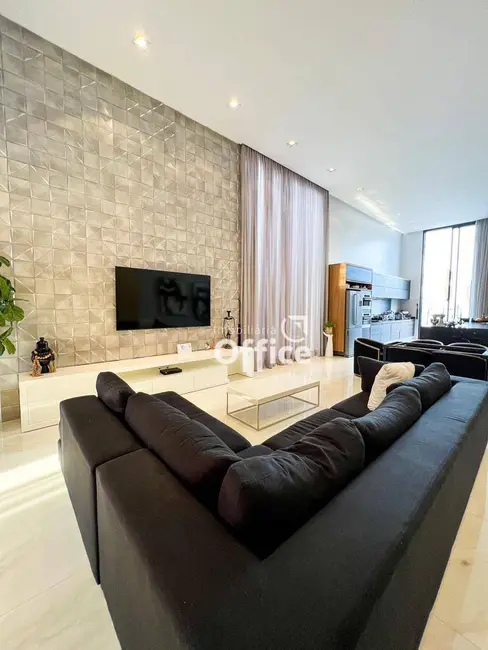 Foto 6 de Casa de Condomínio com 4 quartos à venda, 490m2 em Residencial Anaville, Anapolis - GO