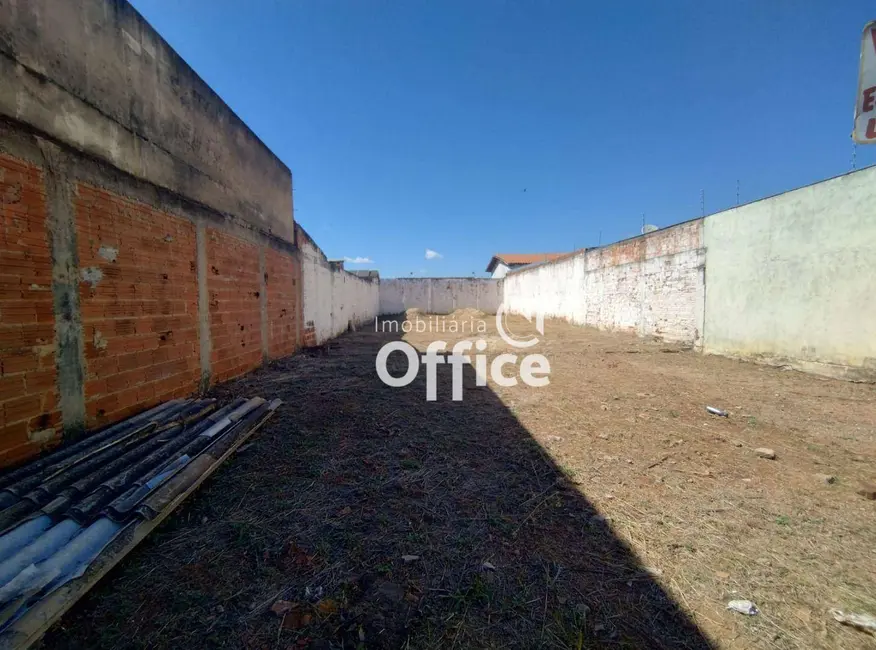 Foto 2 de Terreno / Lote à venda, 350m2 em Setor Residencial Pedro Ludovico, Anapolis - GO