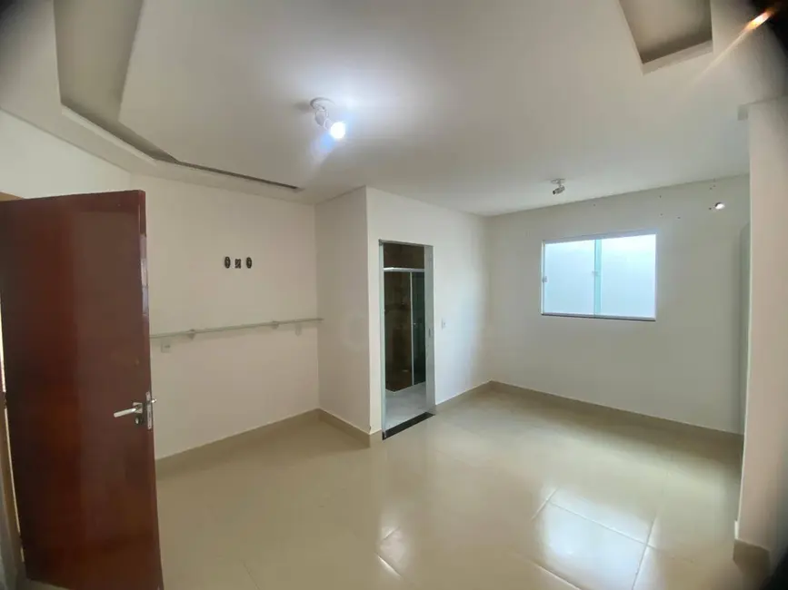 Casa com 3 quartos à venda, 360m2 em São Carlos, Anapolis - GO - imagem 9 Foto 9 de Casa com 3 quartos à venda, 360m2 em São Carlos, Anapolis - GO