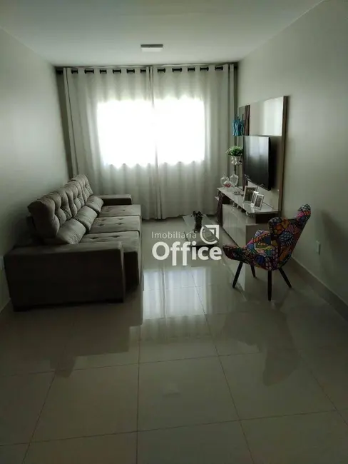 Foto 7 de Sobrado com 3 quartos à venda, 250m2 em Setor Central, Anapolis - GO