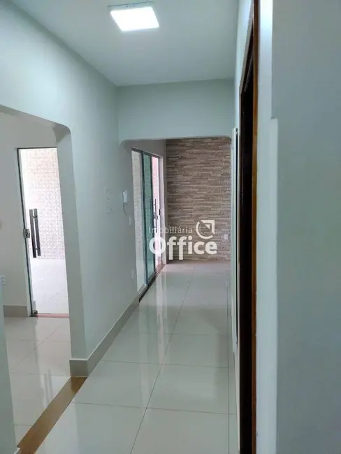Foto 8 de Sobrado com 3 quartos à venda, 250m2 em Setor Central, Anapolis - GO