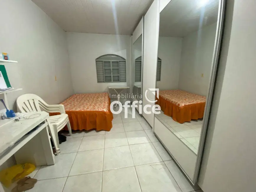 Casa com 5 quartos à venda, 300m2 em Boa Vista, Anapolis - GO - imagem 7 Foto 7 de Casa com 5 quartos à venda, 300m2 em Boa Vista, Anapolis - GO