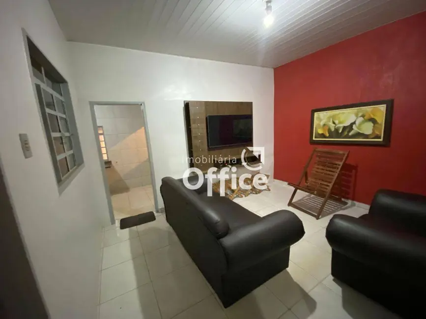 Casa com 5 quartos à venda, 300m2 em Boa Vista, Anapolis - GO - imagem 2 Foto 2 de Casa com 5 quartos à venda, 300m2 em Boa Vista, Anapolis - GO