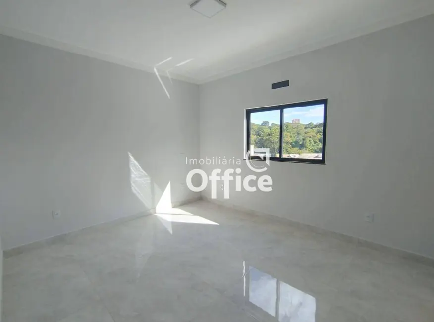 Casa com 3 quartos à venda, 200m2 em Jardim Europa, Anapolis - GO - imagem 9 Foto 9 de Casa com 3 quartos à venda, 200m2 em Jardim Europa, Anapolis - GO