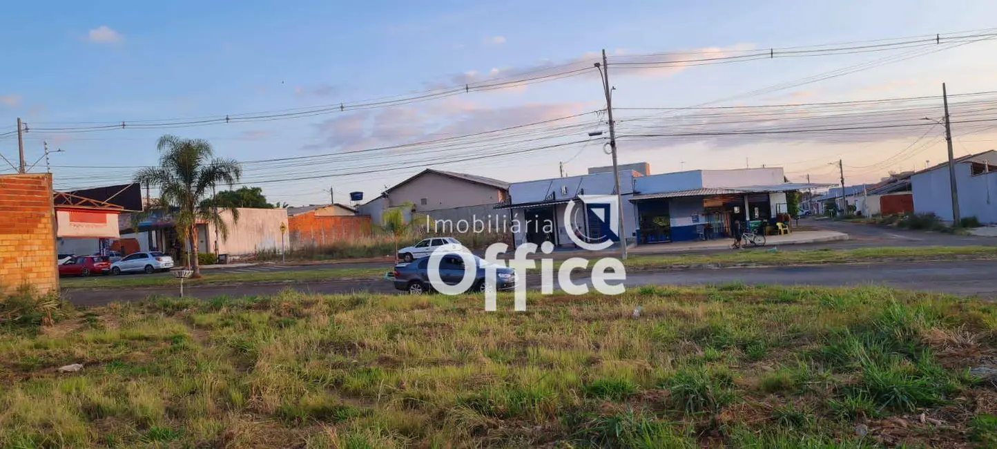 Foto 1 de Terreno / Lote à venda, 399m2 em Setor Summerville, Anapolis - GO