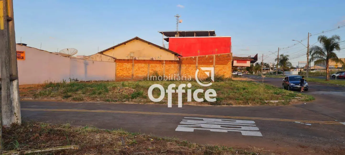 Foto 3 de Terreno / Lote à venda, 399m2 em Setor Summerville, Anapolis - GO