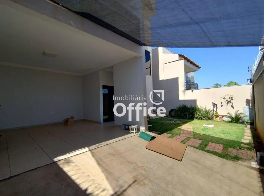 Casa com 3 quartos à venda, 300m2 em Residencial Itatiaia, Anapolis - GO - imagem 1 Foto 1 de Casa com 3 quartos à venda, 300m2 em Residencial Itatiaia, Anapolis - GO