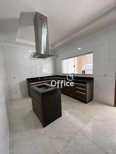 Foto 5 de Casa com 4 quartos à venda, 324m2 em Parque Residencial das Flores, Anapolis - GO