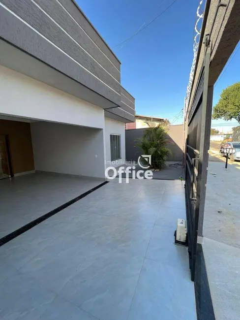 Foto 2 de Casa com 4 quartos à venda, 324m2 em Parque Residencial das Flores, Anapolis - GO