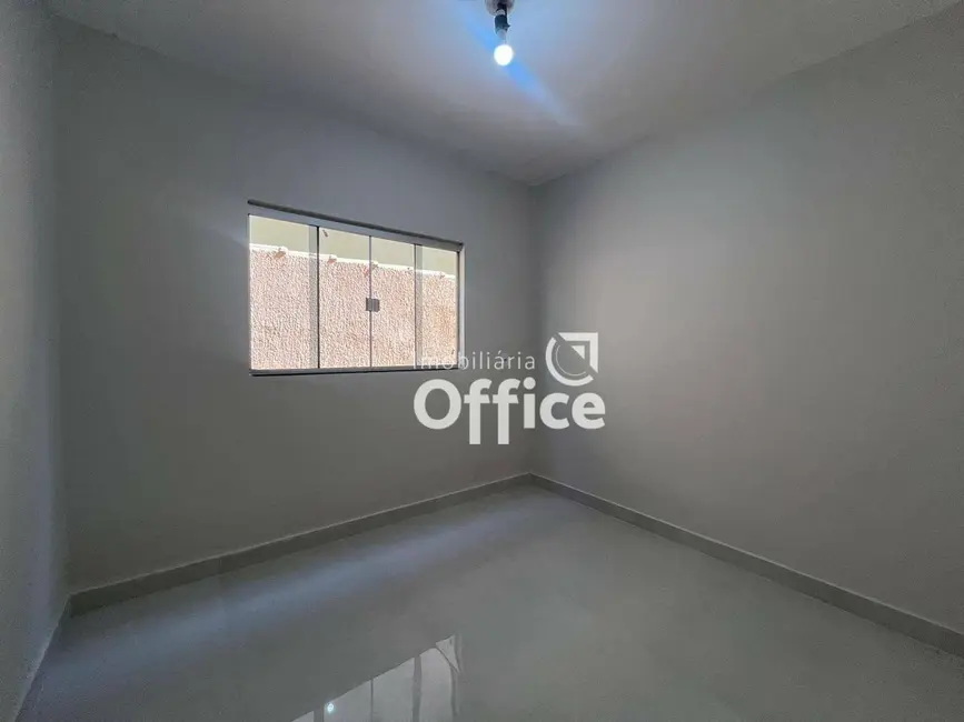 Casa com 3 quartos à venda, 252m2 em Anapolis - GO - imagem 9 Foto 9 de Casa com 3 quartos à venda, 252m2 em Anapolis - GO