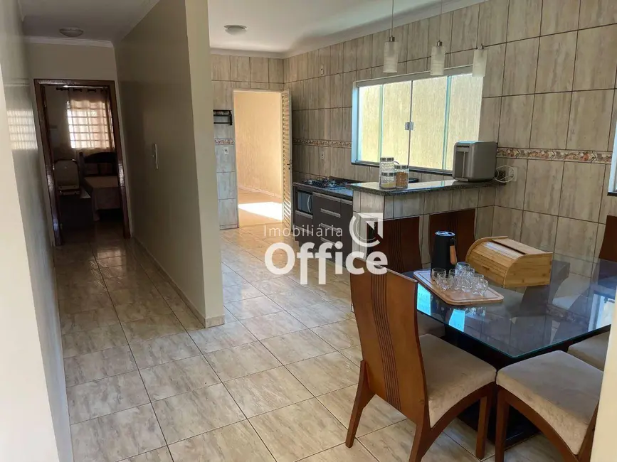 Foto 7 de Casa com 3 quartos à venda, 250m2 em Jardim Arco Verde, Anapolis - GO
