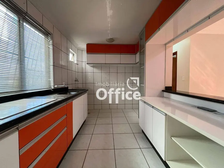 Foto 3 de Apartamento com 2 quartos à venda, 60m2 em Parque Calixtópolis, Anapolis - GO