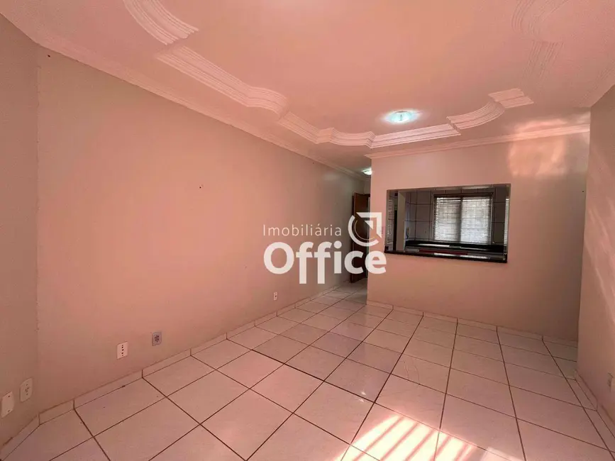 Foto 2 de Apartamento com 2 quartos à venda, 60m2 em Parque Calixtópolis, Anapolis - GO