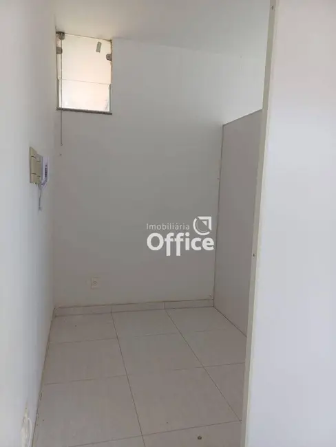 Foto 3 de Sala Comercial para alugar, 38m2 em Setor Central, Anapolis - GO