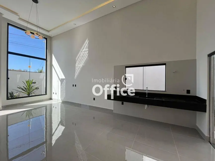 Foto 5 de Casa com 3 quartos à venda, 300m2 em Residencial Valência, Anapolis - GO