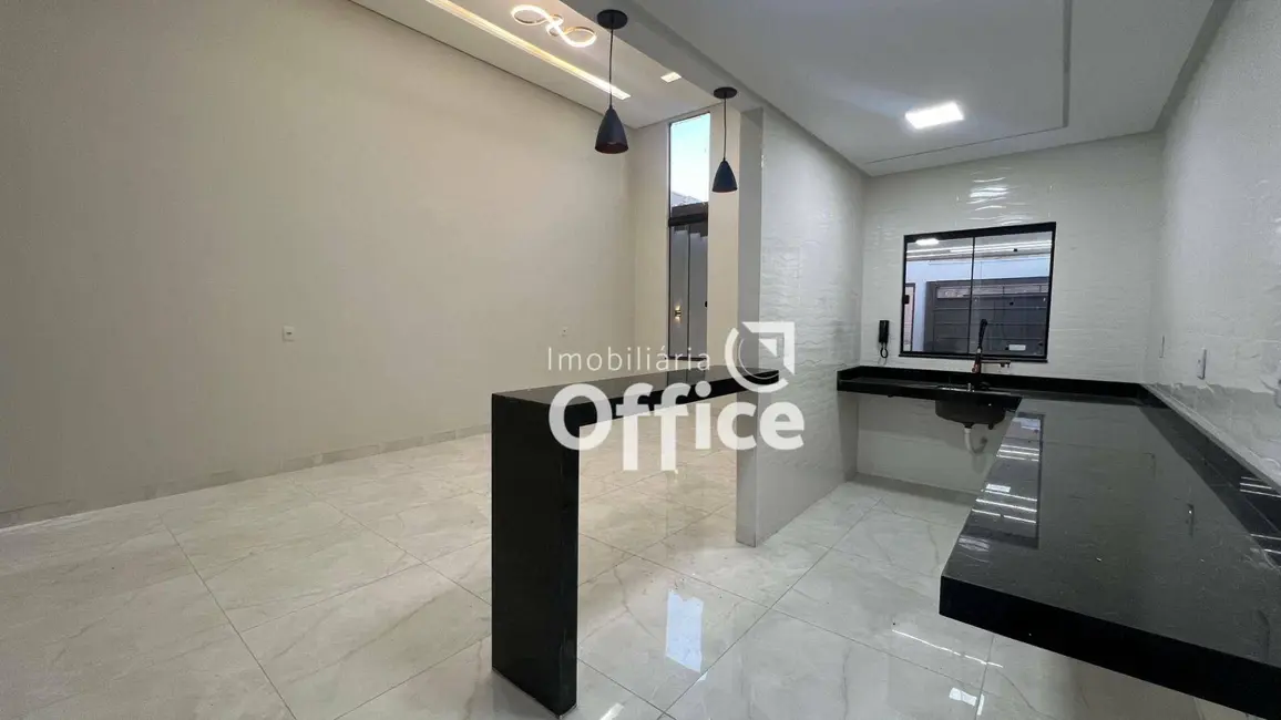 Foto 6 de Casa com 3 quartos à venda, 210m2 em São João, Anapolis - GO