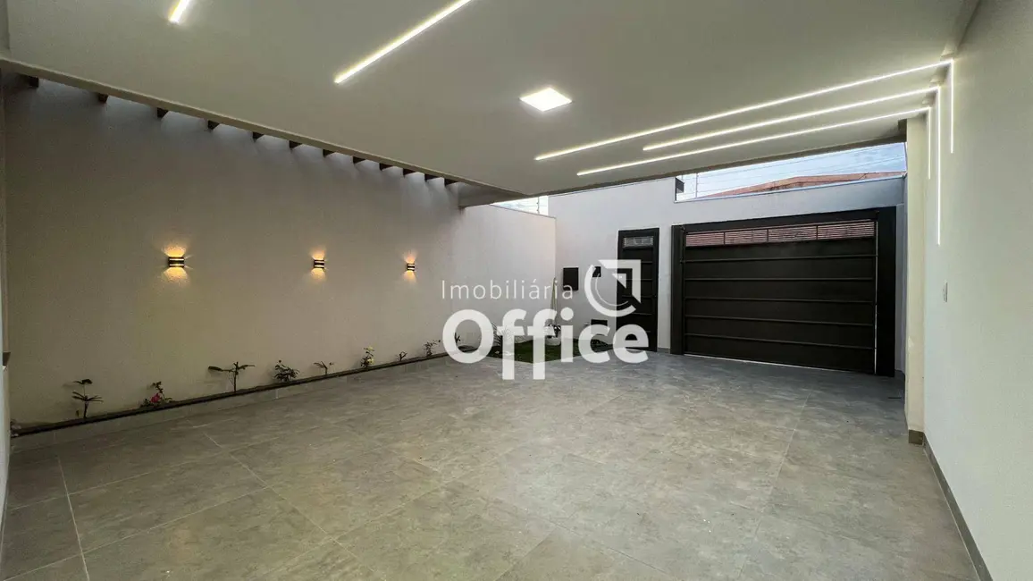 Foto 3 de Casa com 3 quartos à venda, 210m2 em São João, Anapolis - GO