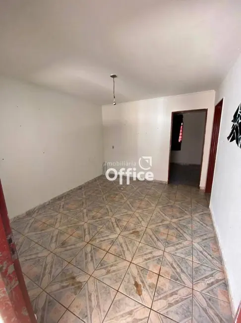 Foto 7 de Casa com 2 quartos à venda, 10m2 em Conjunto Habitacional Vila União, Anapolis - GO