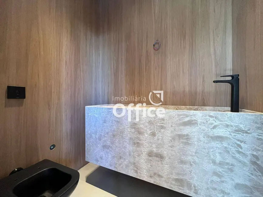 Foto 7 de Casa de Condomínio com 3 quartos à venda, 378m2 em Condomínio Terras Alpha Anápolis, Anapolis - GO