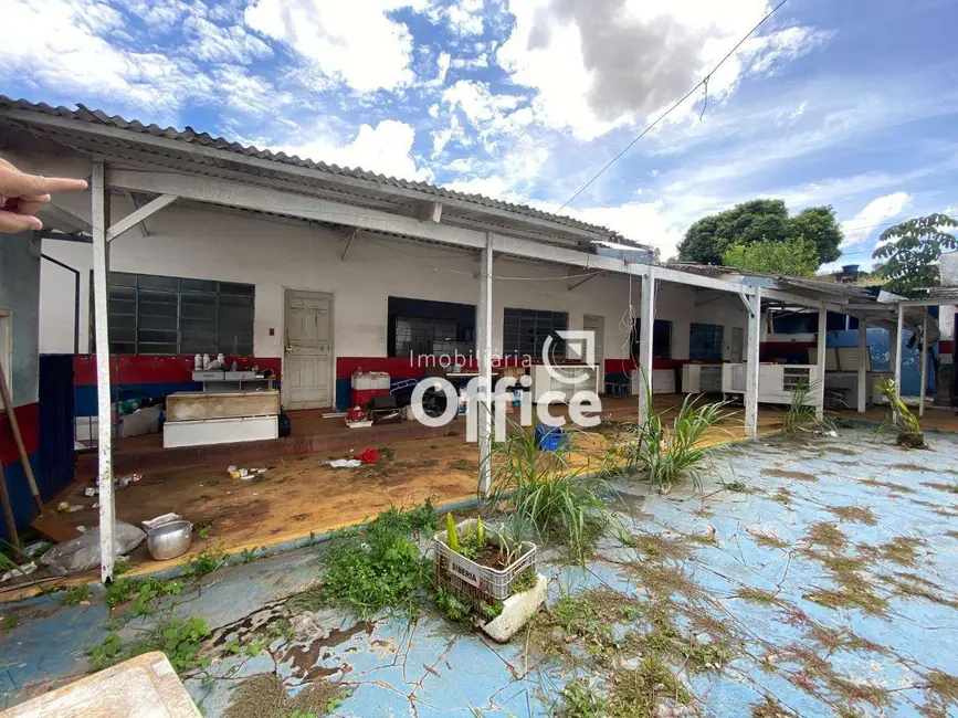 Foto 4 de Terreno / Lote à venda, 750m2 em Vila Brasil, Anapolis - GO