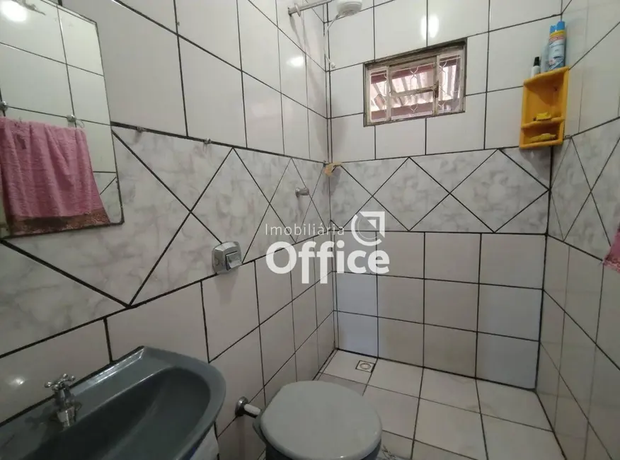 Casa com 3 quartos à venda, 300m2 em Setor Residencial Pedro Ludovico, Anapolis - GO - imagem 6 Foto 6 de Casa com 3 quartos à venda, 300m2 em Setor Residencial Pedro Ludovico, Anapolis - GO