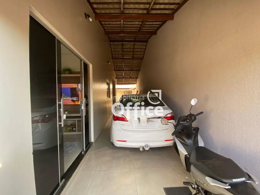 Foto 3 de Casa com 3 quartos à venda, 250m2 em Jardim Arco Verde, Anapolis - GO