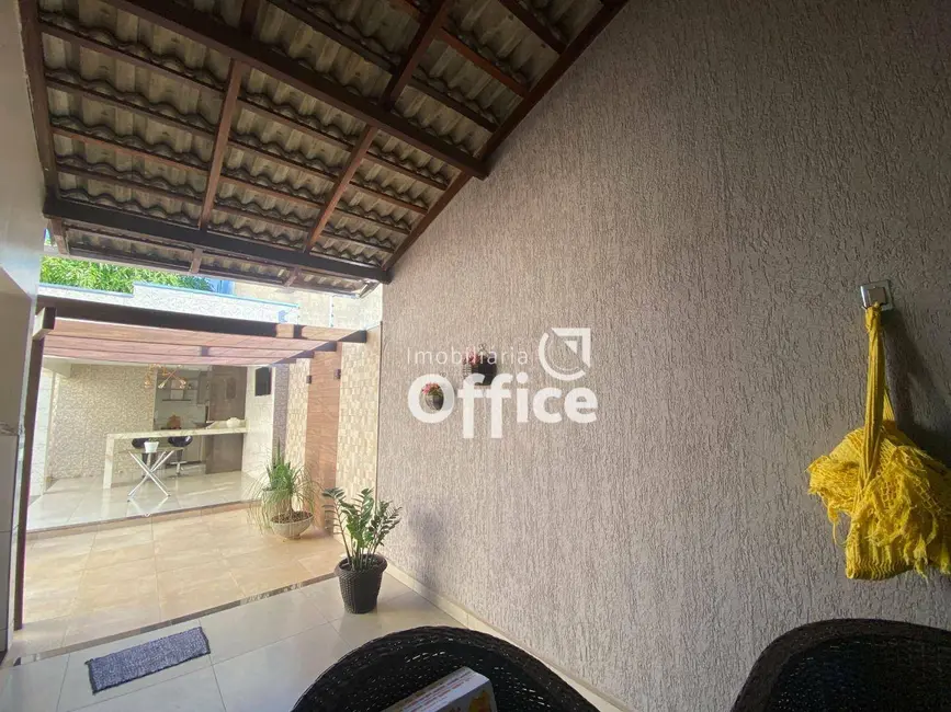 Foto 5 de Casa com 3 quartos à venda, 250m2 em Jardim Arco Verde, Anapolis - GO