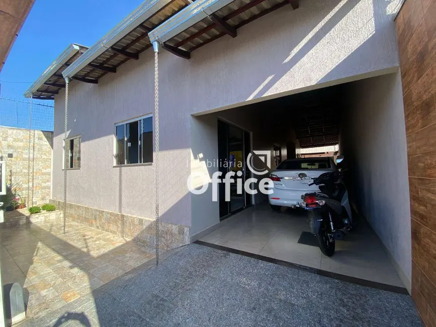 Foto 1 de Casa com 3 quartos à venda, 250m2 em Jardim Arco Verde, Anapolis - GO