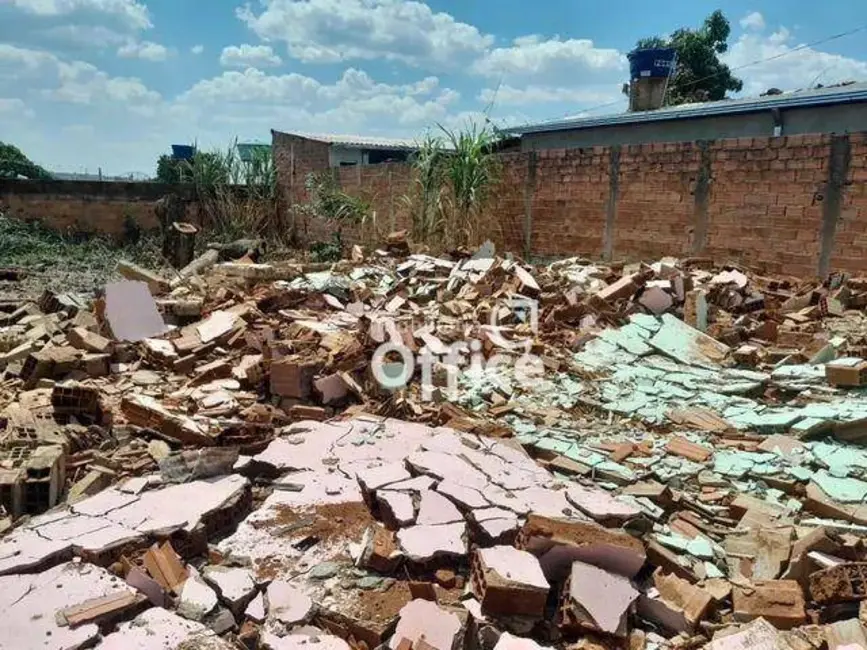 Foto 1 de Terreno / Lote à venda, 300m2 em Setor Sul, Anapolis - GO