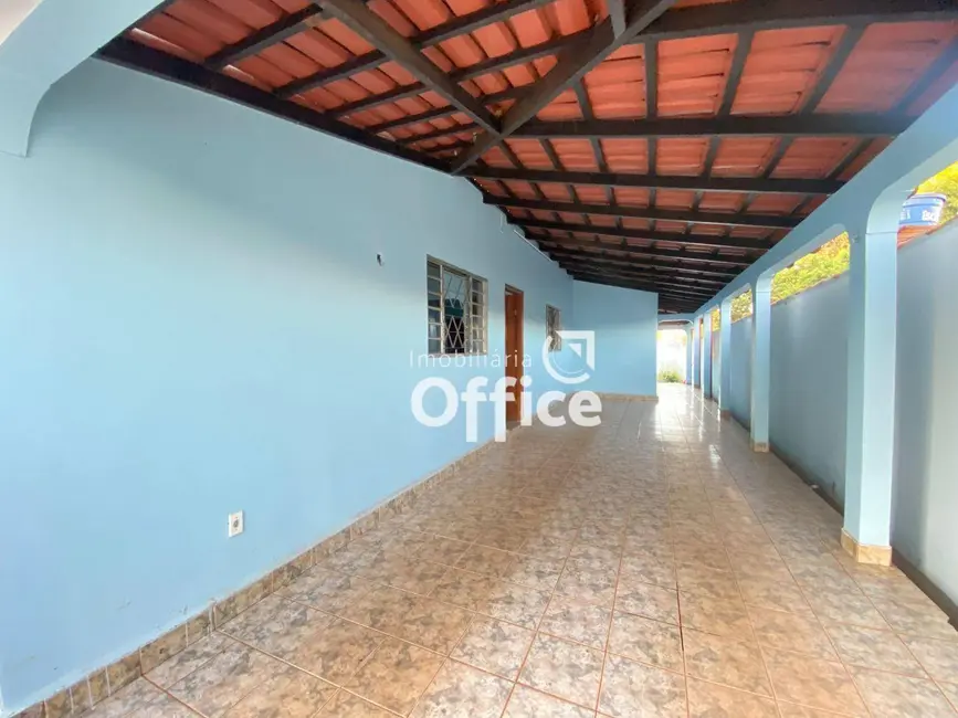 Casa com 4 quartos à venda, 420m2 em Lourdes, Anapolis - GO - imagem 8 Foto 8 de Casa com 4 quartos à venda, 420m2 em Lourdes, Anapolis - GO