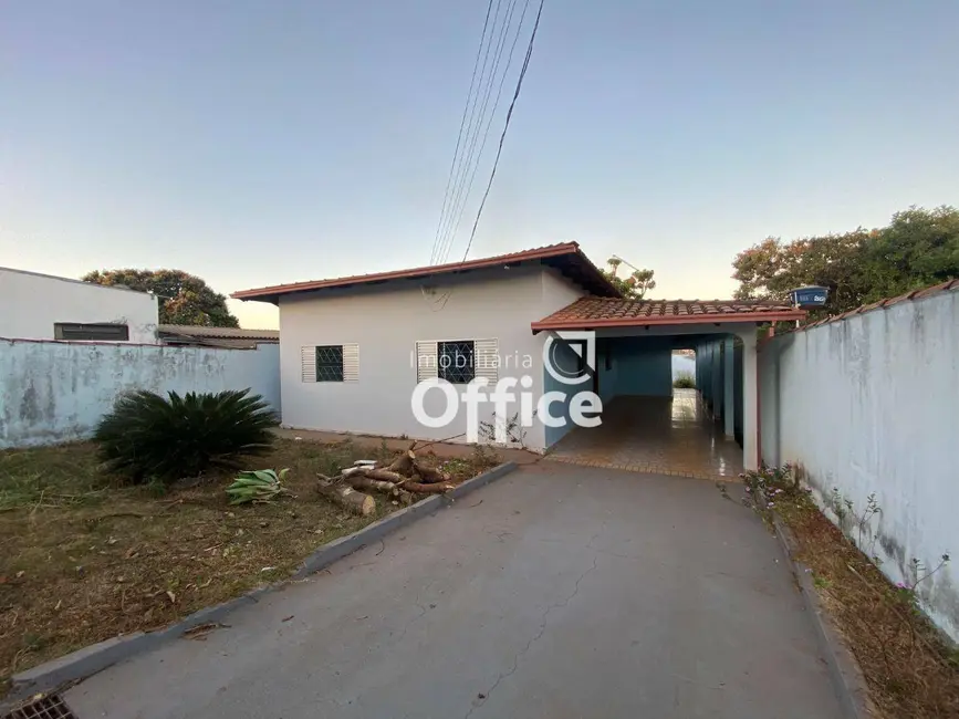 Casa com 4 quartos à venda, 420m2 em Lourdes, Anapolis - GO - imagem 4 Foto 4 de Casa com 4 quartos à venda, 420m2 em Lourdes, Anapolis - GO