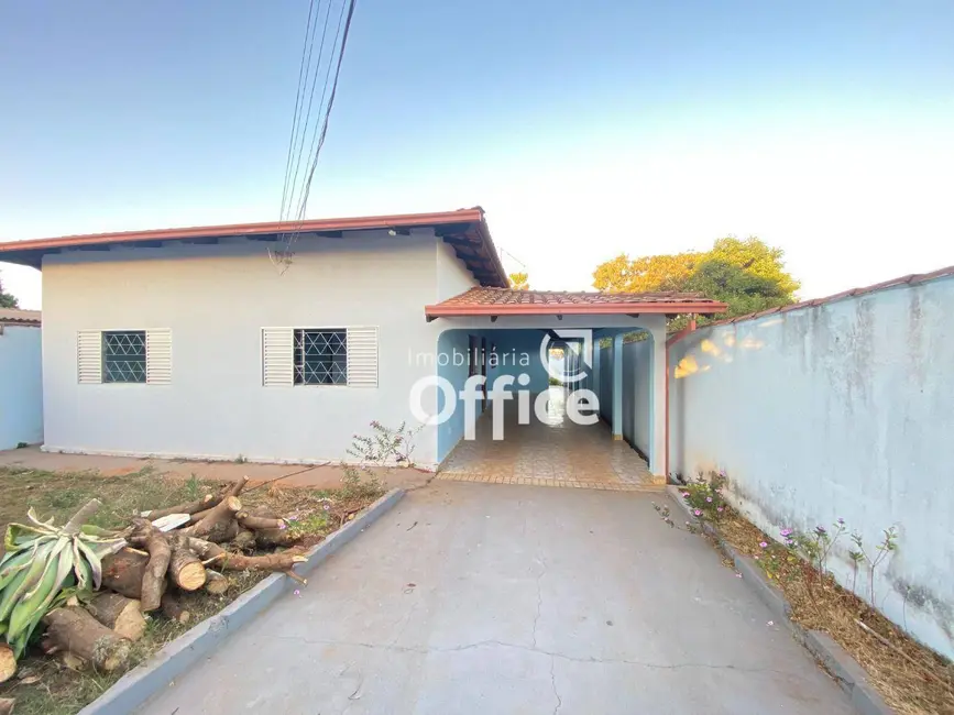 Casa com 4 quartos à venda, 420m2 em Lourdes, Anapolis - GO - imagem 5 Foto 5 de Casa com 4 quartos à venda, 420m2 em Lourdes, Anapolis - GO