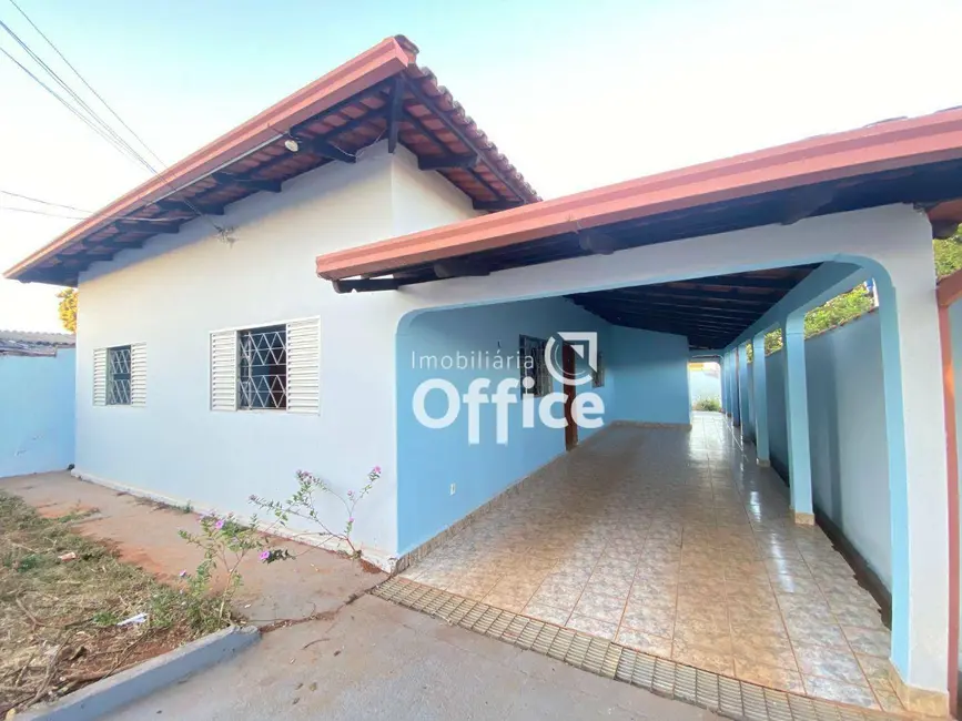 Foto 2 de Casa com 4 quartos à venda, 420m2 em Lourdes, Anapolis - GO
