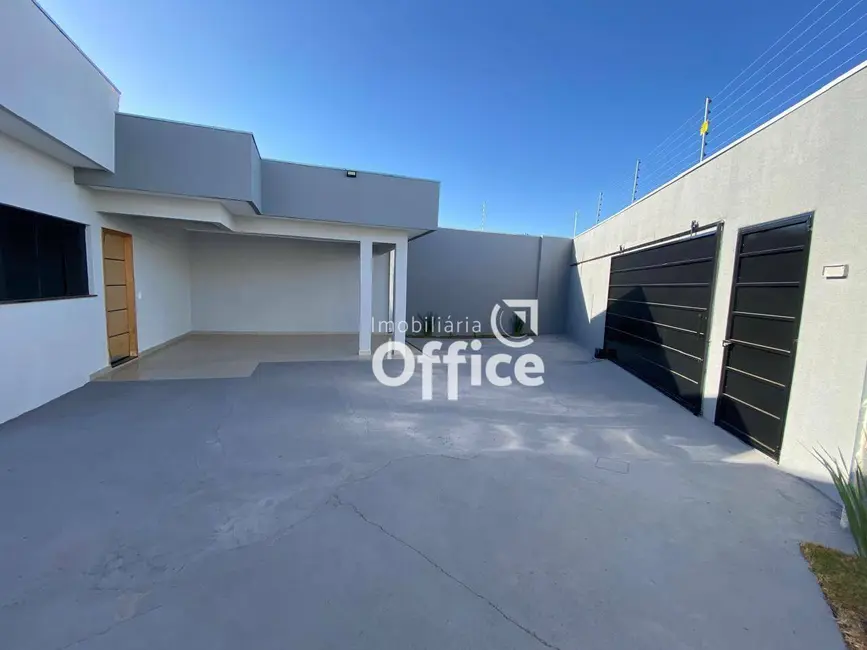 Foto 2 de Casa com 3 quartos à venda, 300m2 em Setor Residencial Jandaia, Anapolis - GO
