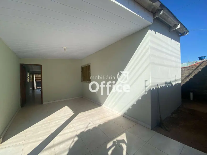 Foto 2 de Casa com 3 quartos à venda, 420m2 em Lourdes, Anapolis - GO