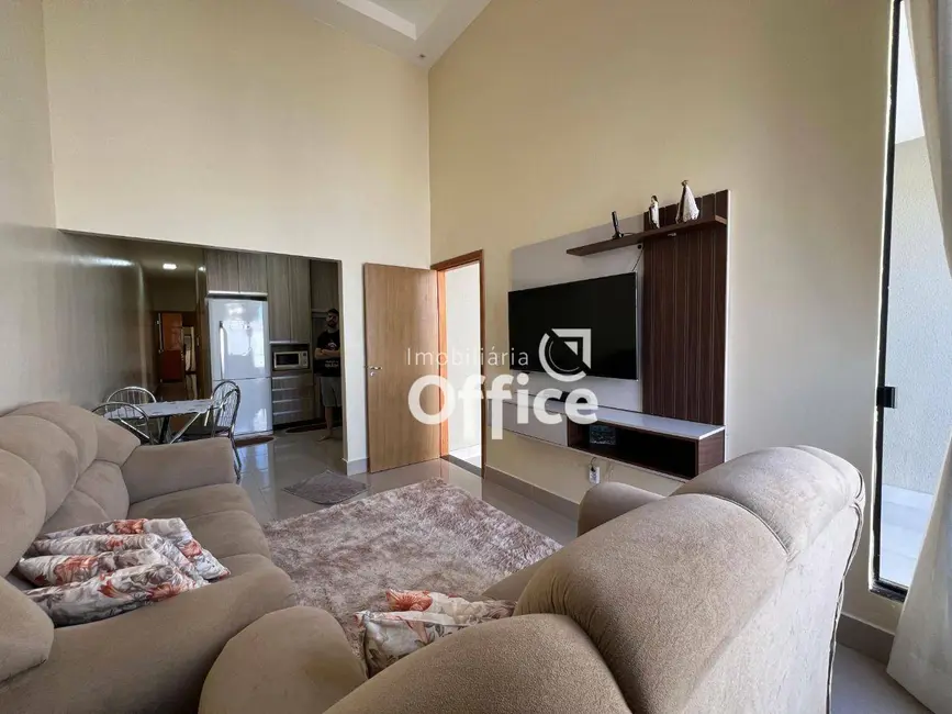 Foto 1 de Casa com 3 quartos à venda, 150m2 em Jibran El Hadj, Anapolis - GO