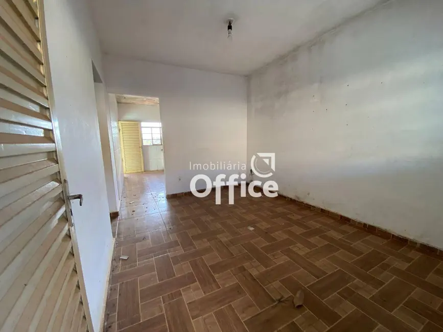 Casa com 3 quartos à venda, 360m2 em Jardim Europa, Anapolis - GO - imagem 3 Foto 3 de Casa com 3 quartos à venda, 360m2 em Jardim Europa, Anapolis - GO