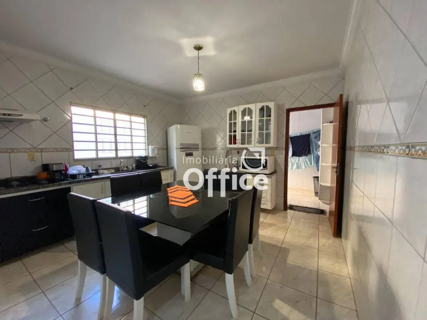 Casa com 2 quartos à venda, 200m2 em Loteamento Novo Jundiaí, Anapolis - GO - imagem 8 Foto 8 de Casa com 2 quartos à venda, 200m2 em Loteamento Novo Jundiaí, Anapolis - GO